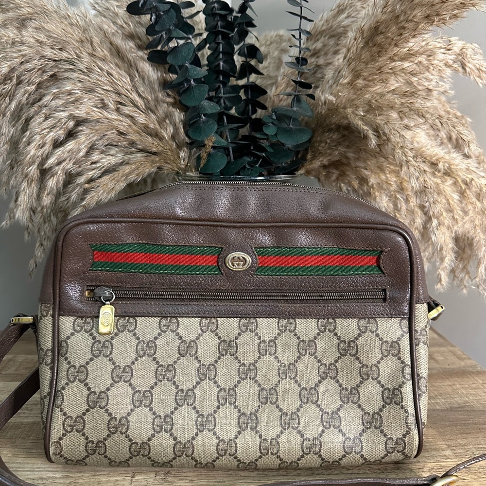 Gucci Classic Brown GG Messenger Bag